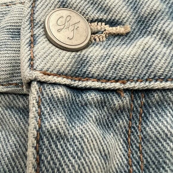 Lovers And Friends Denim Light Wash Distressed Skirt Size 28 - Picture 7 of 10